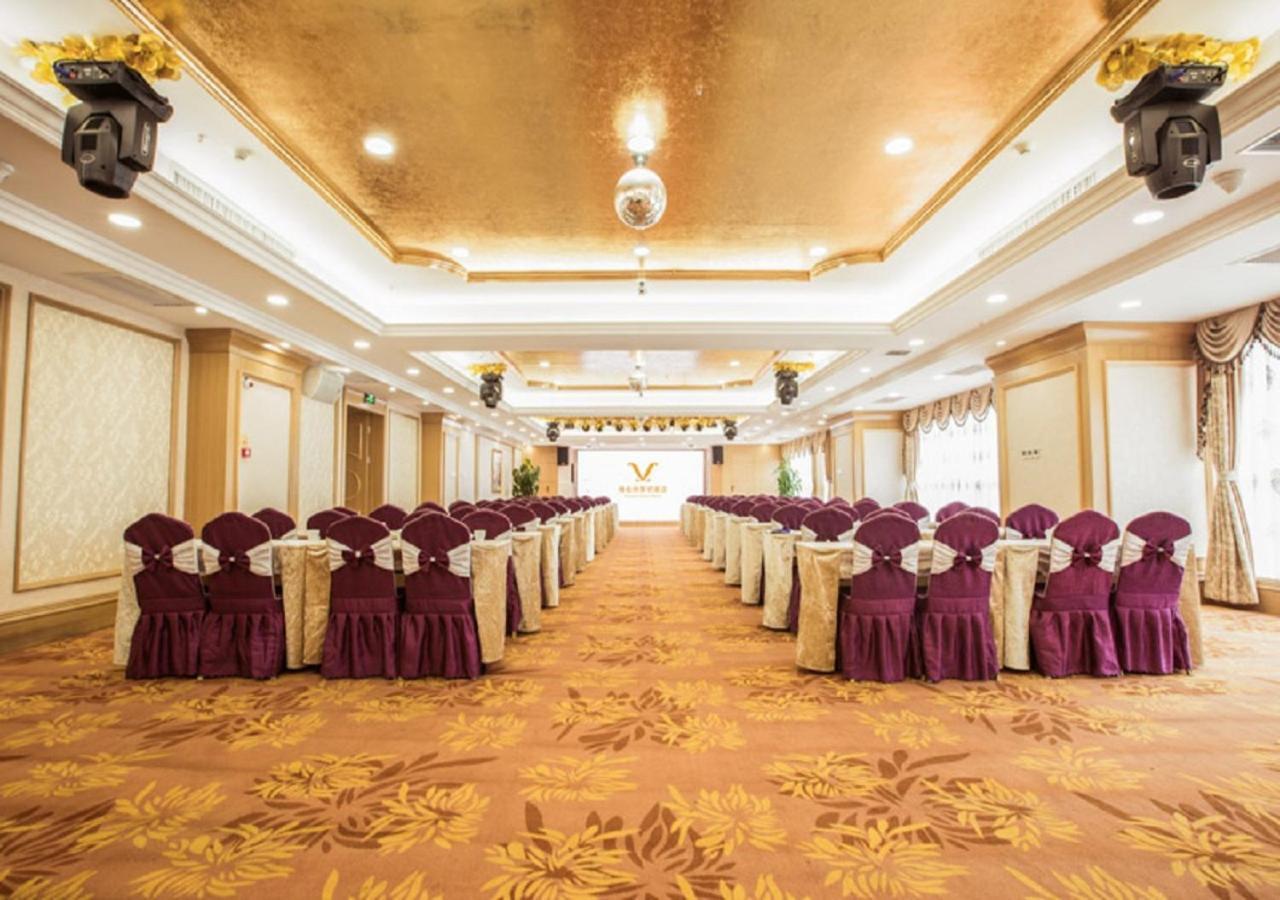 Vienna Classic Hotel Сиан Екстериор снимка