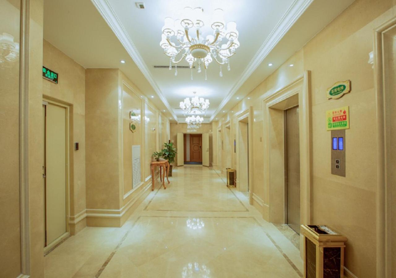 Vienna Classic Hotel Сиан Екстериор снимка