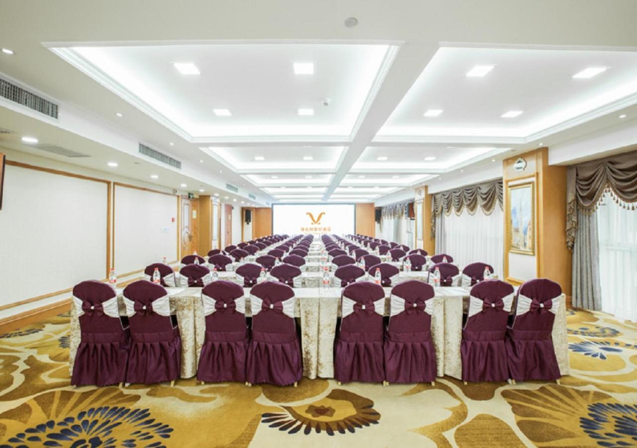 Vienna Classic Hotel Сиан Екстериор снимка
